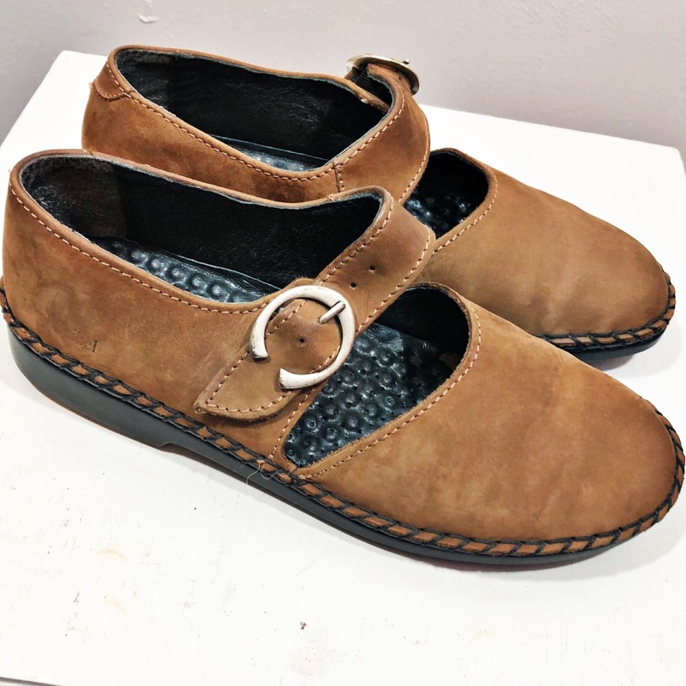 Josef seibel suede Mary Janes brown 37 7 EUC